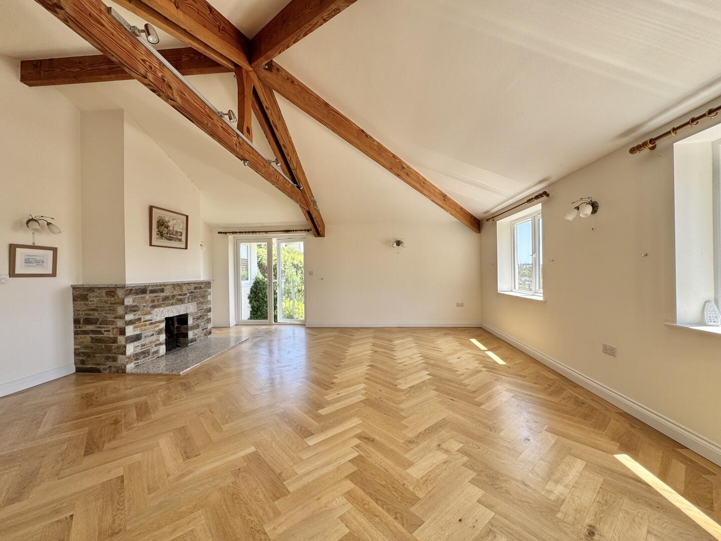 Comprigney Hill, Truro